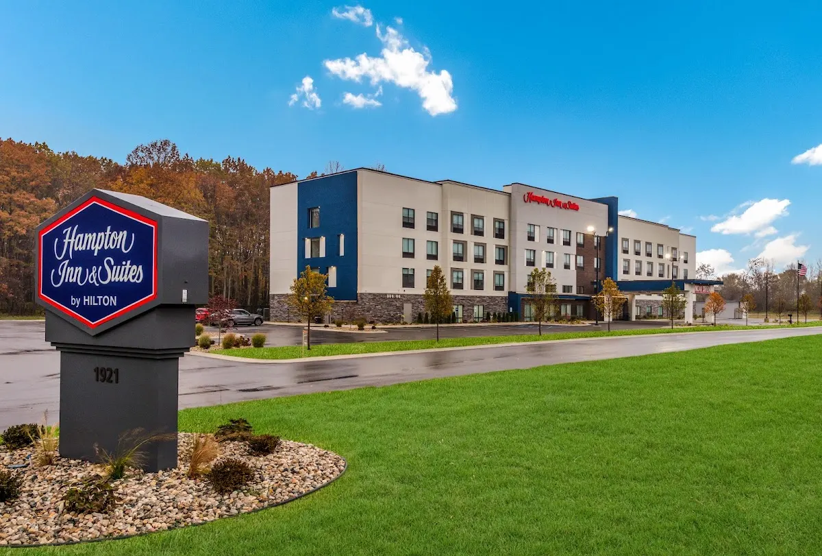 Hampton Inn & Suites Benton Harbor