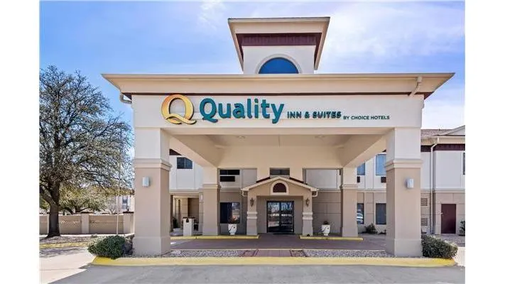 Quality Inn & Suites - Granbury