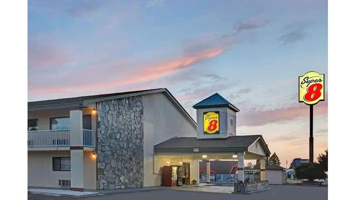 Super 8 by Wyndham Shelby