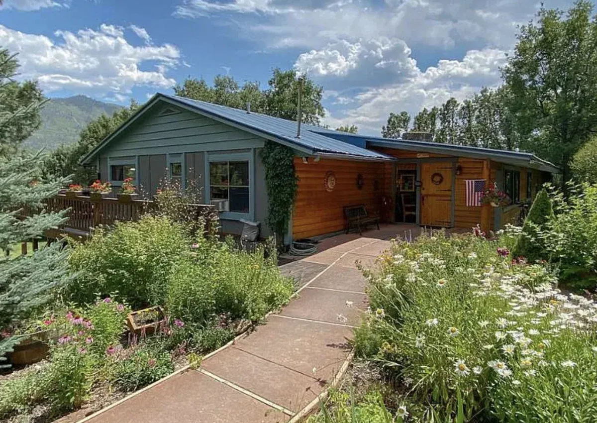 Country Sunshine Bed and Breakfast