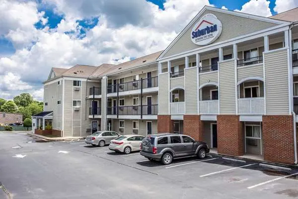 Suburban Studios Charlotte - Ballantyne