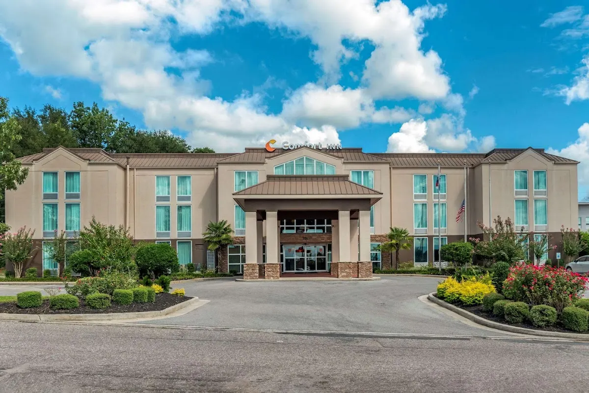 Comfort Inn Meridian - Bonita Lakes