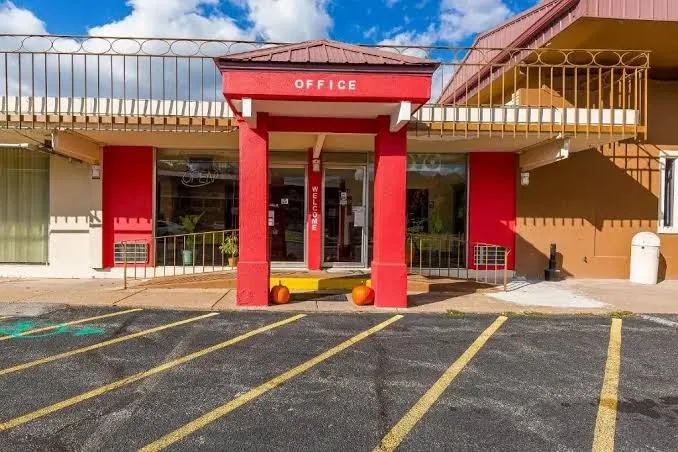 Americas Best Value Inn Moline