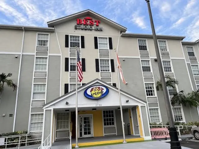 BEST STUDIO INN