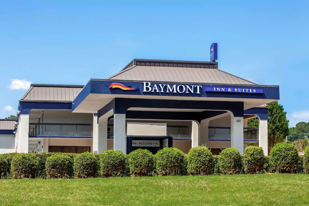 Baymont by Wyndham McDonough