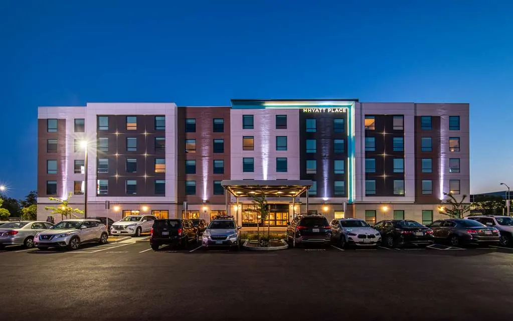 Hyatt Place Newark / Silicon Valley