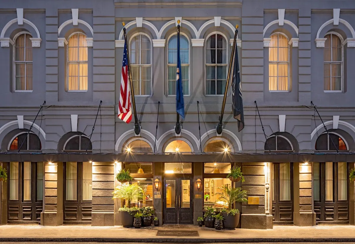 The Pelham Hotel