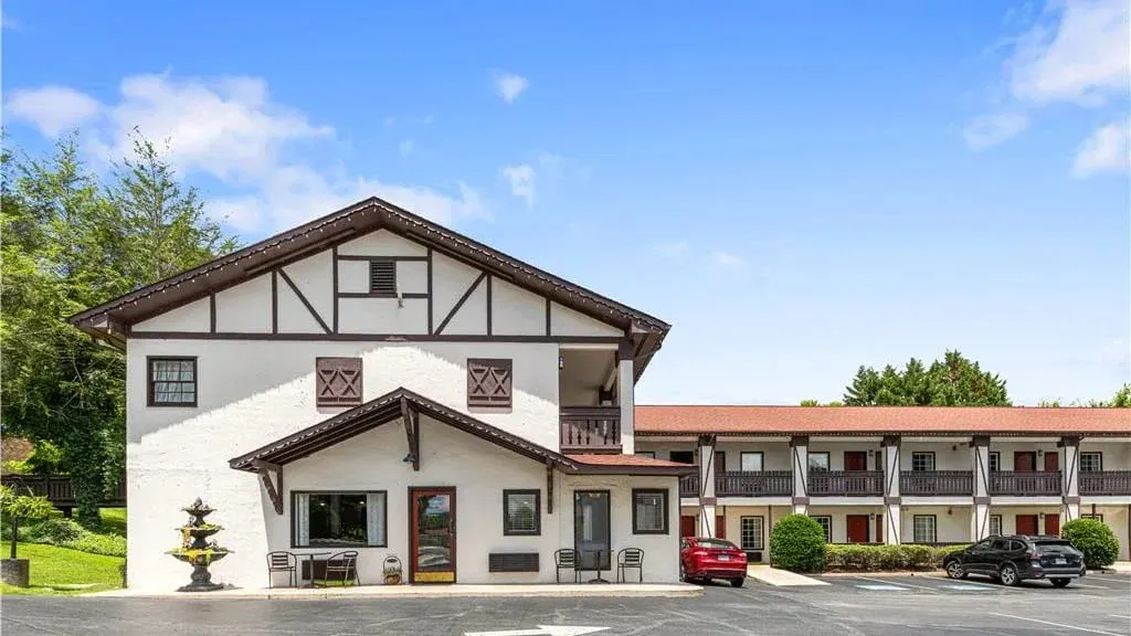 SureStay by Best Western Helen Downtown