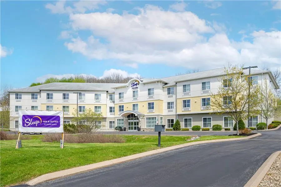 Sleep Inn & Suites Altoona North