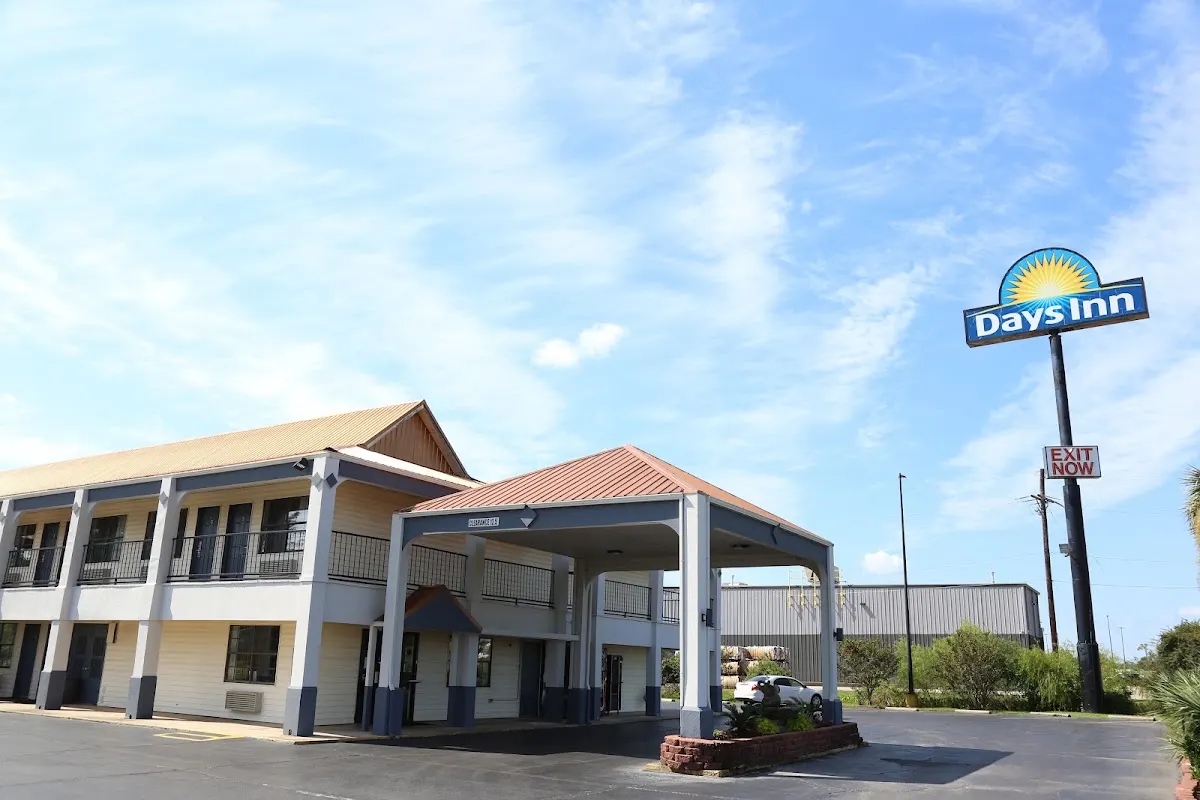 Days Inn by Wyndham Monroe LA