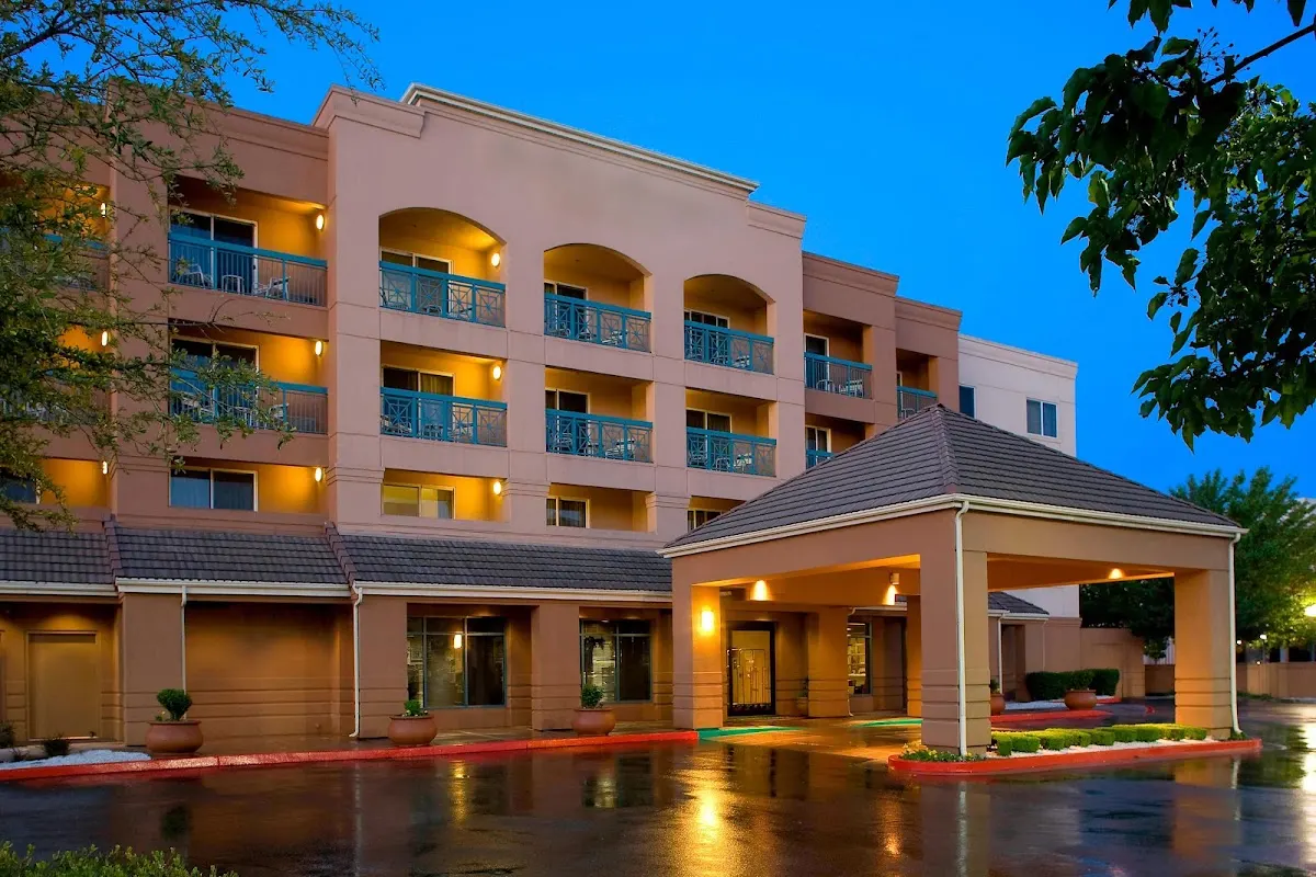Sonesta Select Pleasant Hill