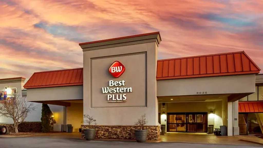Best Western Plus Madison-Huntsville Hotel