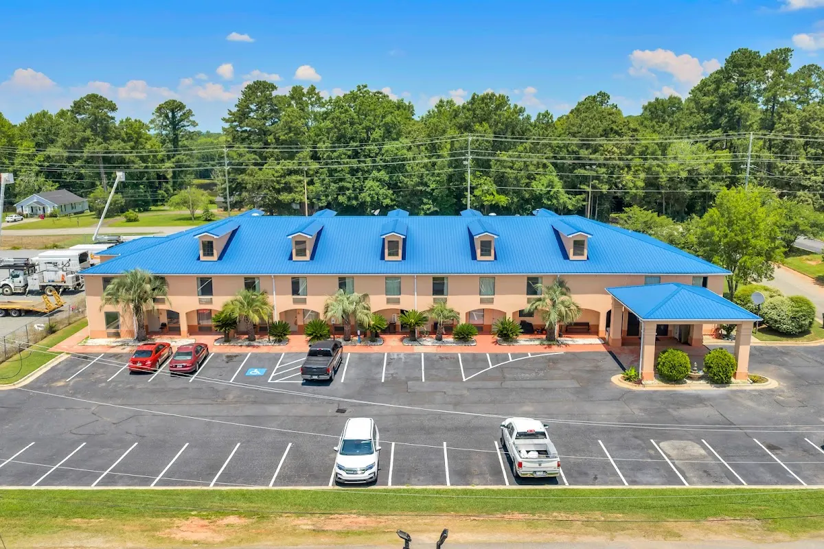 Gray Inn and Suites