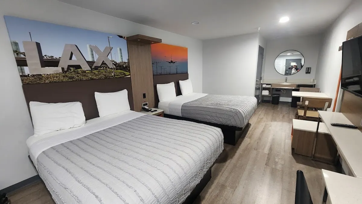 Pico Rivera Inn & Suites