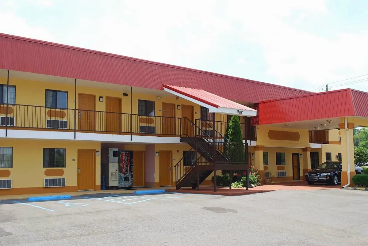 Express Inn & Suites