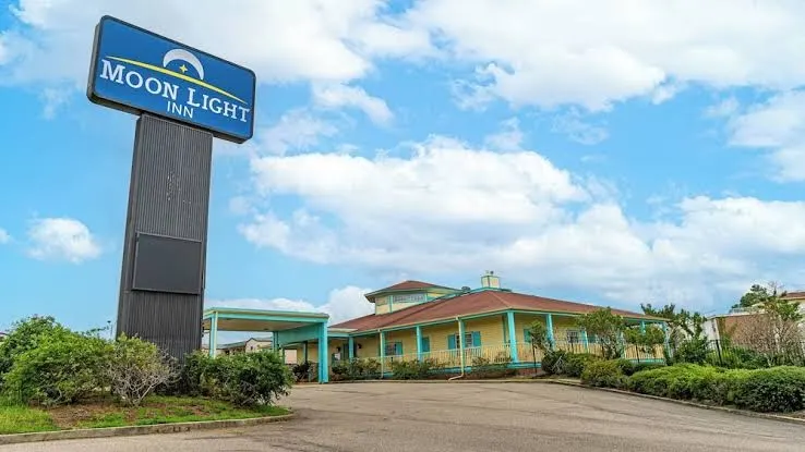 Moonlight Inn Hotel O Hattiesburg, MS