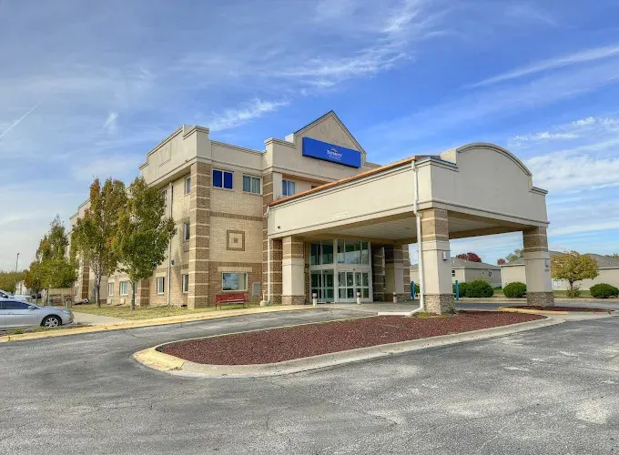 Baymont Inn & Suites by Wyndham Lincoln