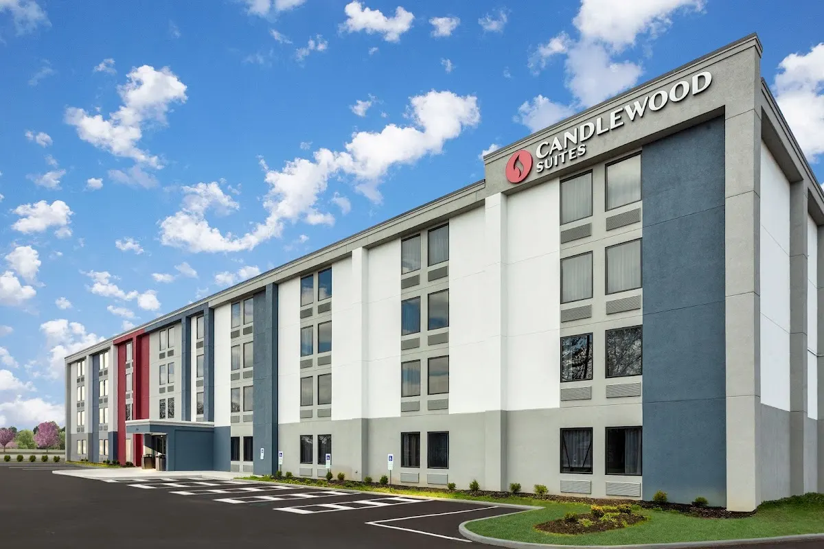 Candlewood Suites Columbus North - Worthington, an IHG Hotel