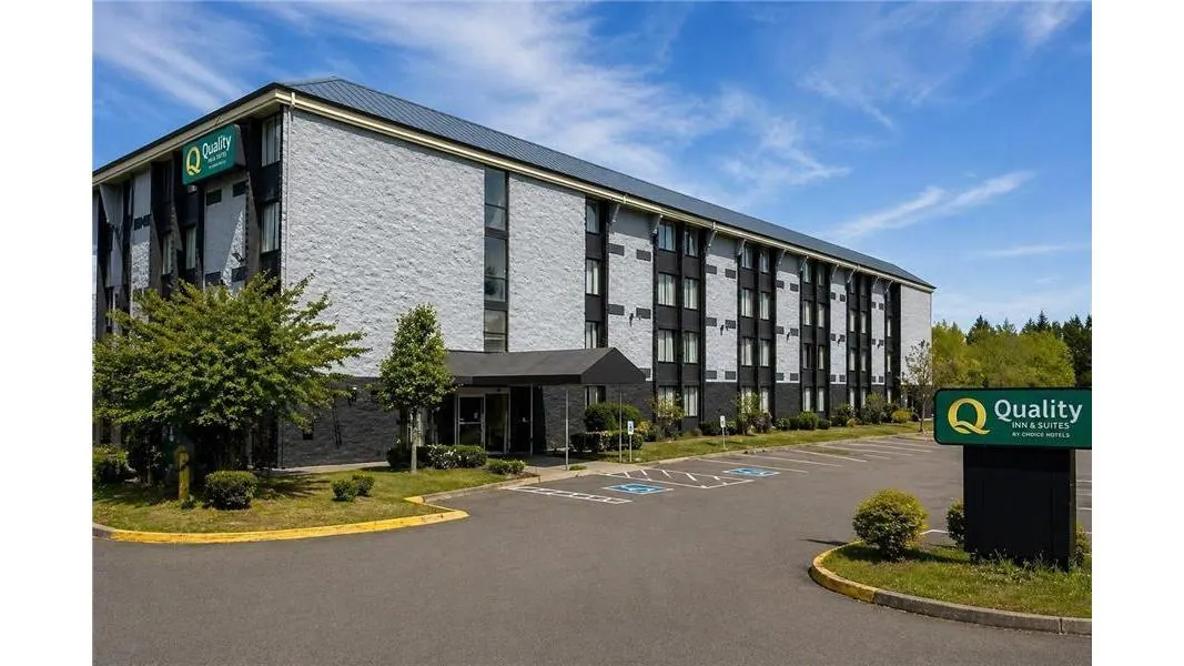 Quality Inn & Suites Everett