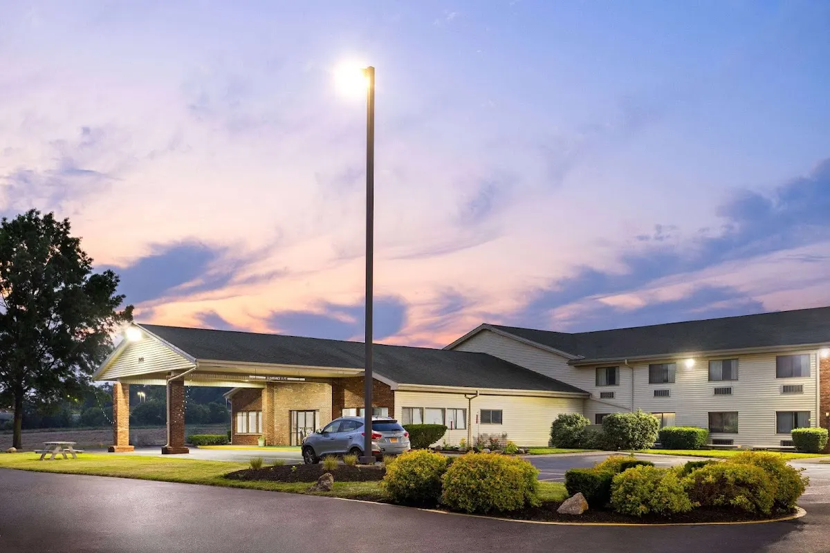Super 8 by Wyndham Henrietta/Rochester Area