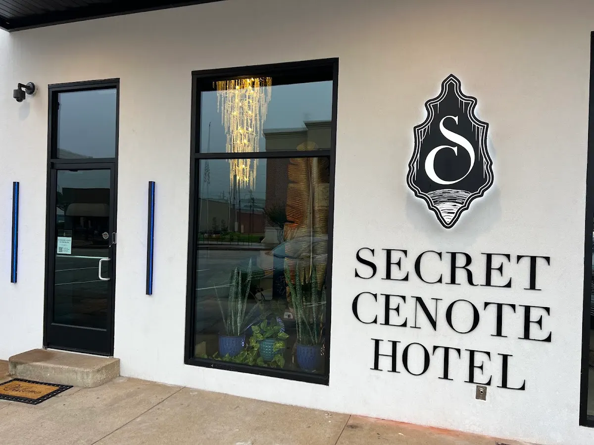 The Secret Cenote Hotel