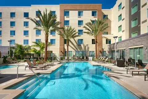Courtyard by Marriott Los Angeles LAX/Hawthorne