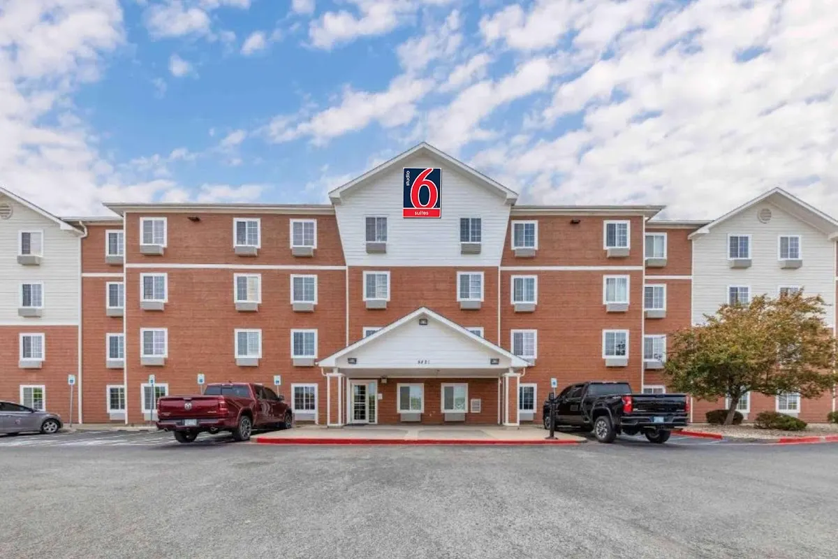 Studio 6 Extended Stay Oklahoma City Norman OK