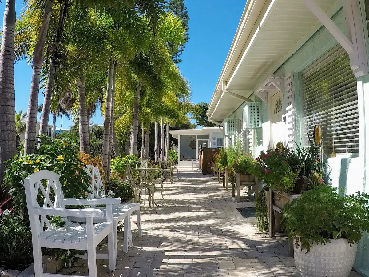 Haley's at Anna Maria Island Inn