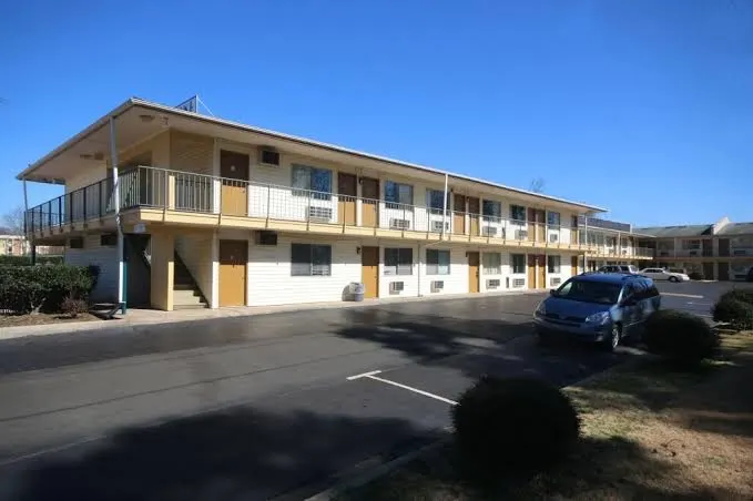 Royal Inn Charlotte Airport