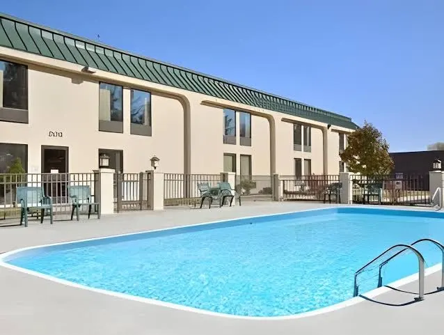 Quality Inn Cape Girardeau North