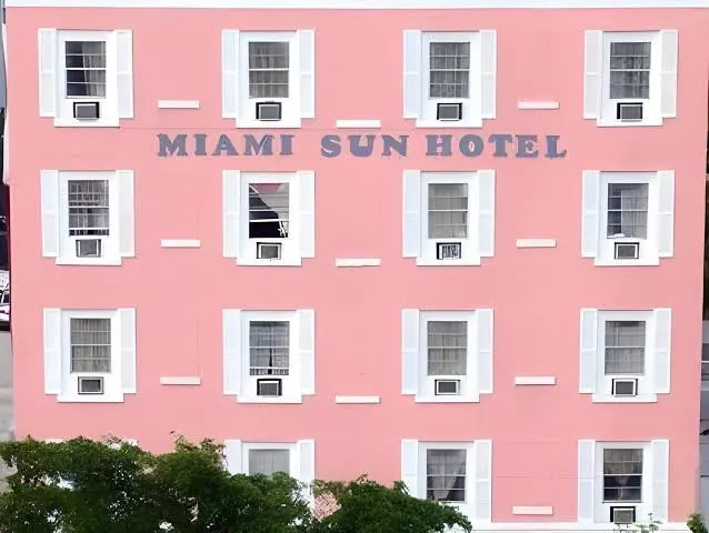 Miami Sun Hotel- Downtown/Port of Miami