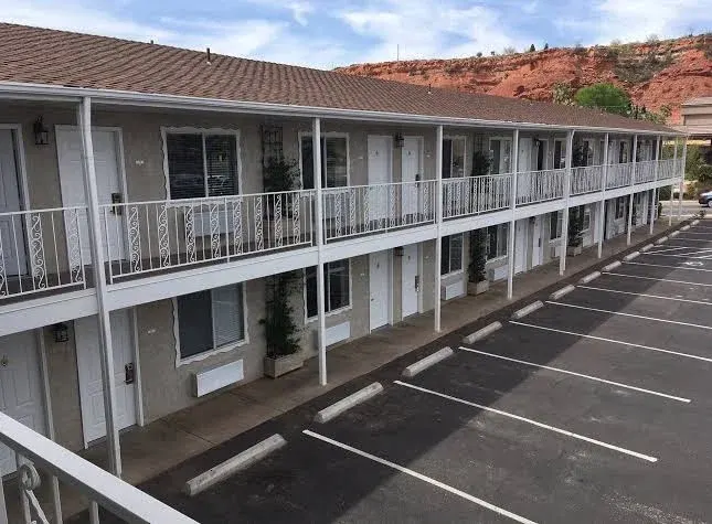 Chalet Motel