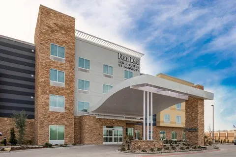 Fairfield by Marriott Inn & Suites Fort Worth Southwest at Cityview