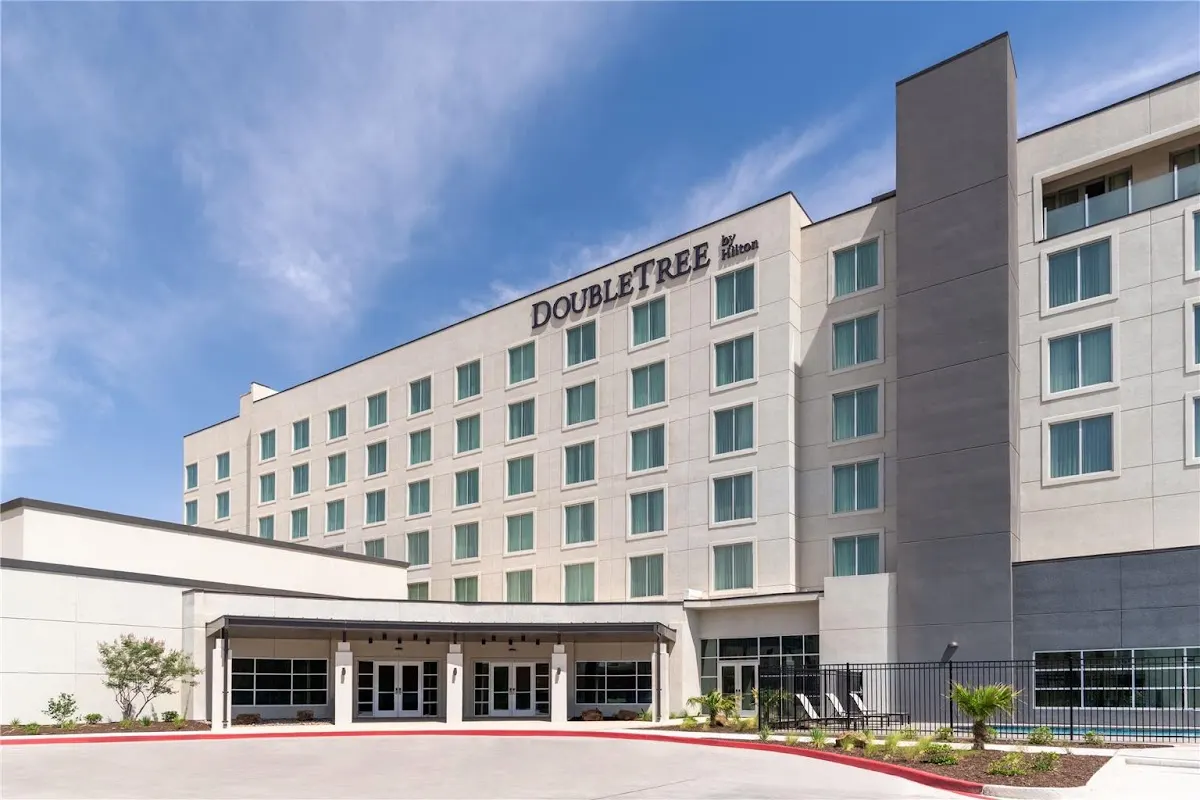 DoubleTree by Hilton Midland West Loop I-250