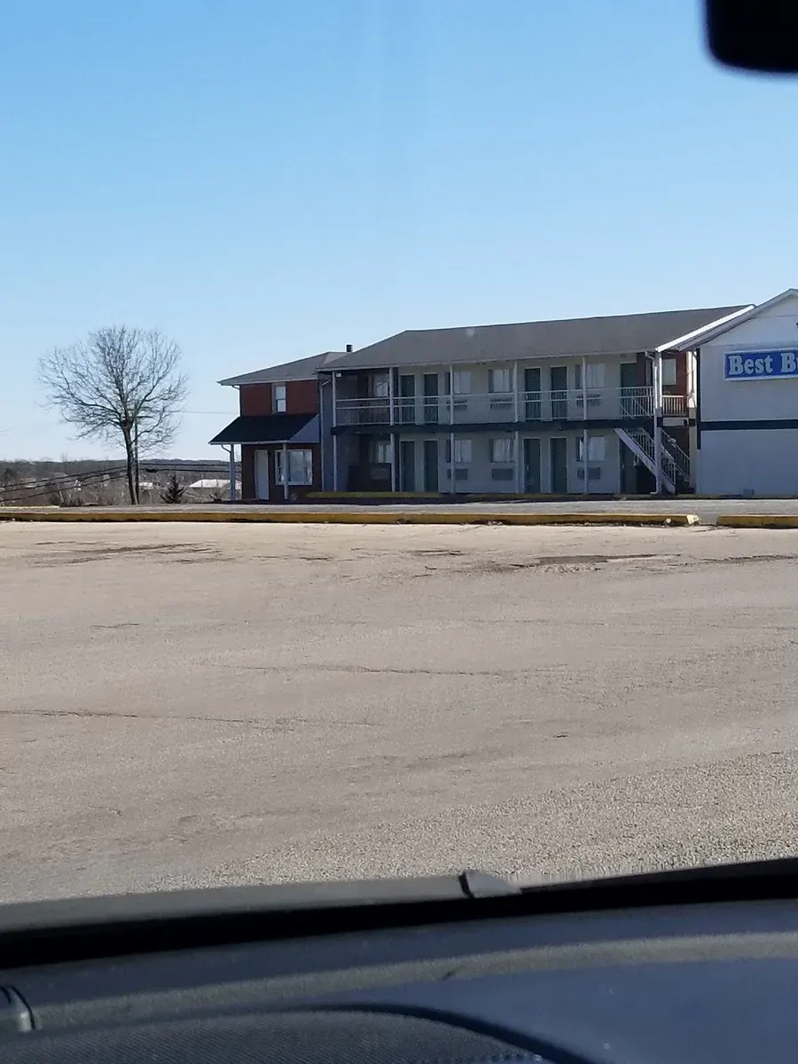 Budget Inn