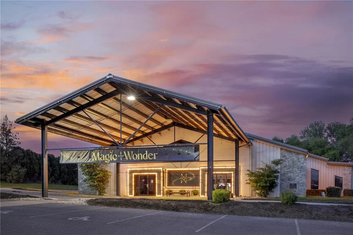 Best Western Plus Revere Inn & Suites