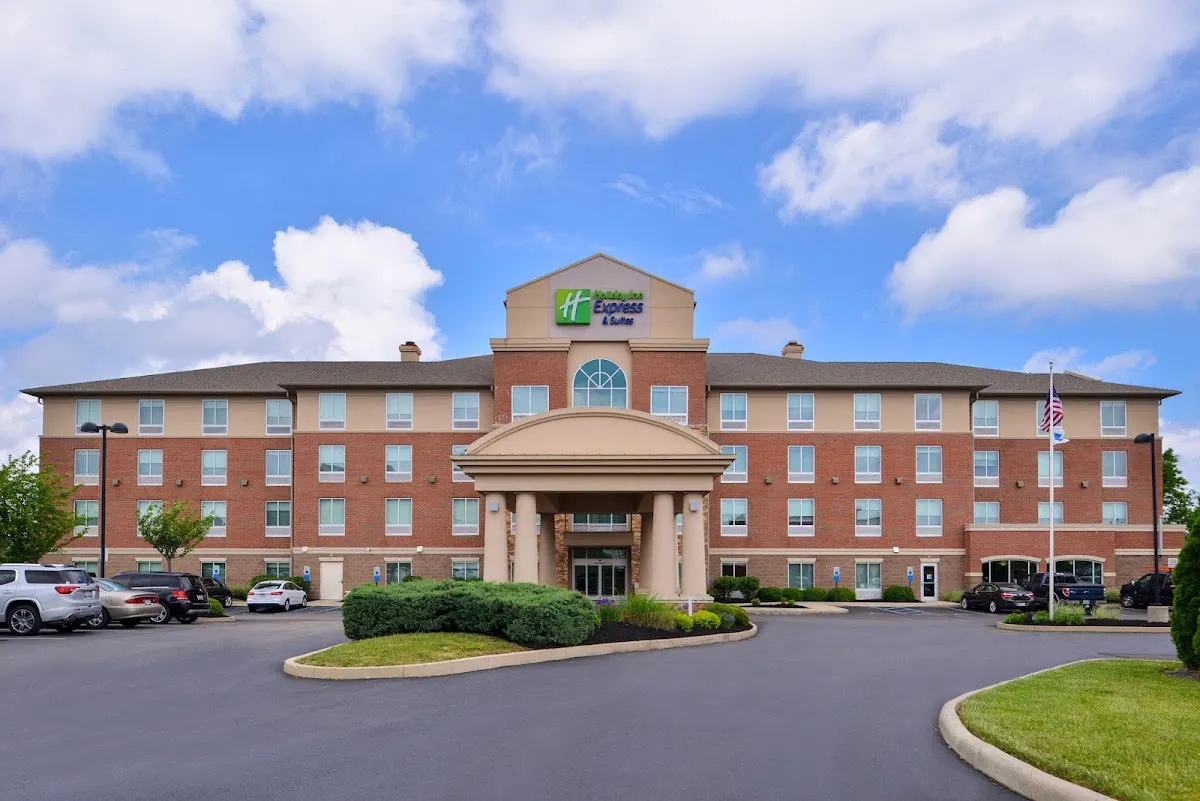 Holiday Inn Express & Suites Cincinnati - Mason by IHG