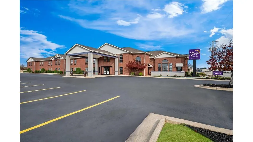 Sleep Inn & Suites Searcy near University
