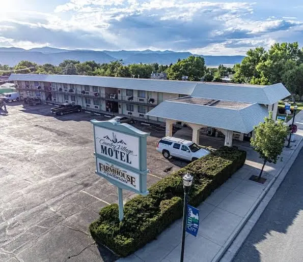 Manti Country Village Motel
