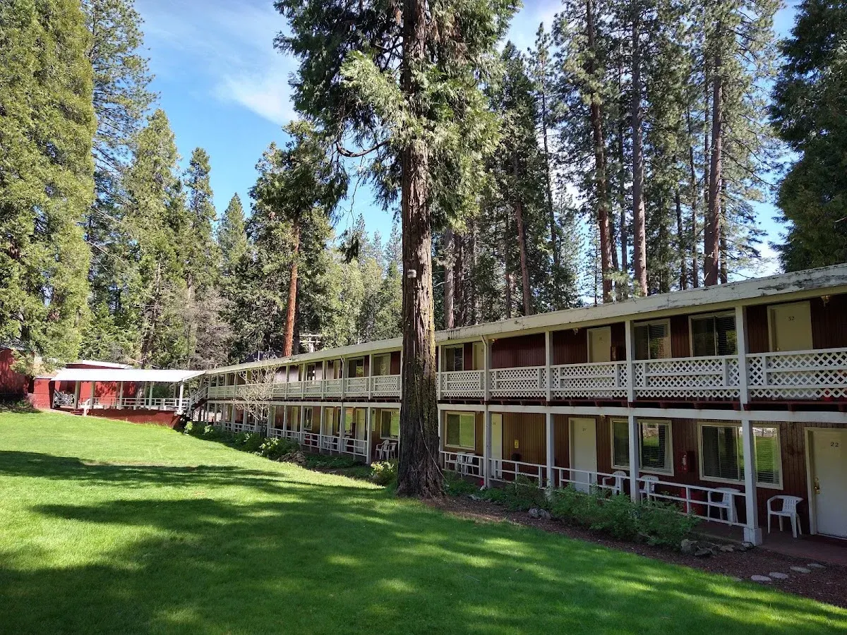 The Long Barn Lodge