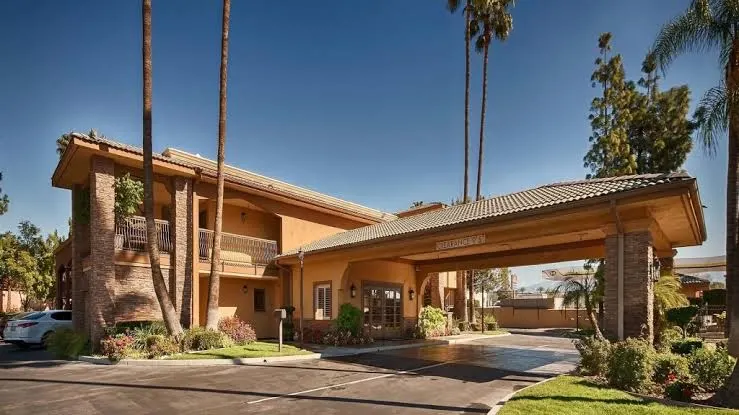 Empire Inn