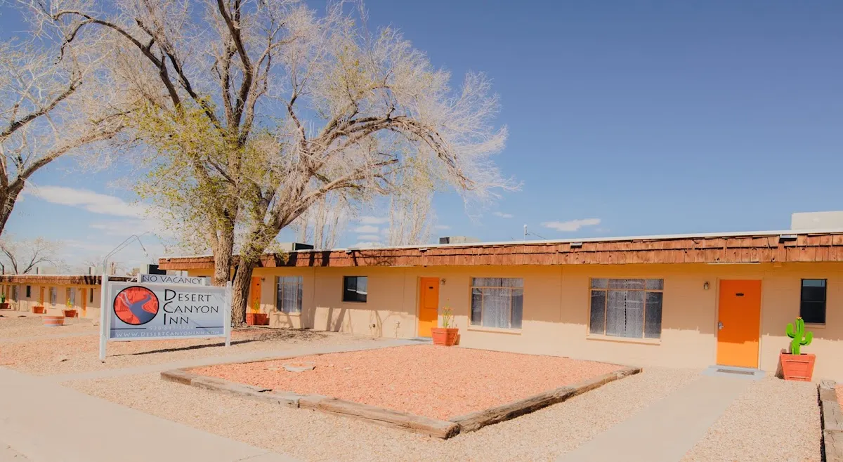 Desert Canyon Inn