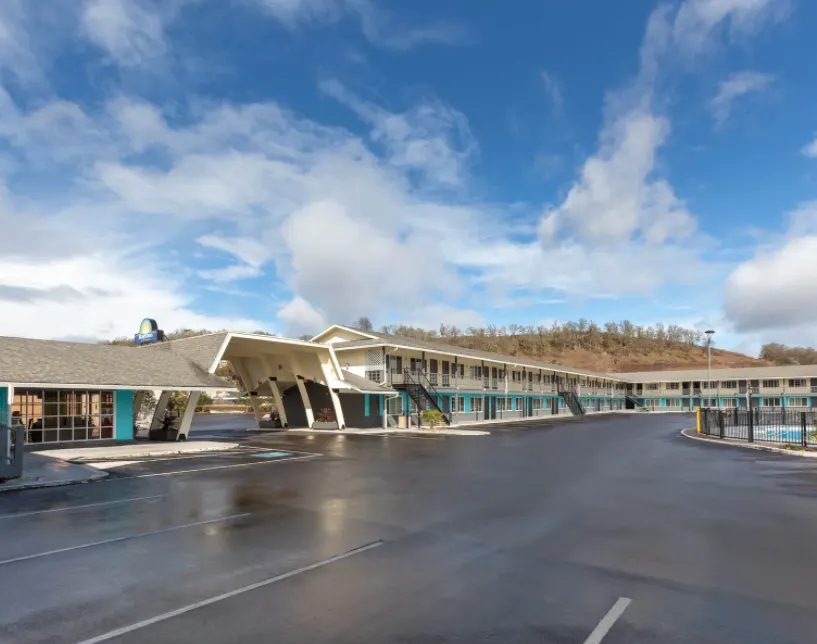 Rosewood Inn & Suites