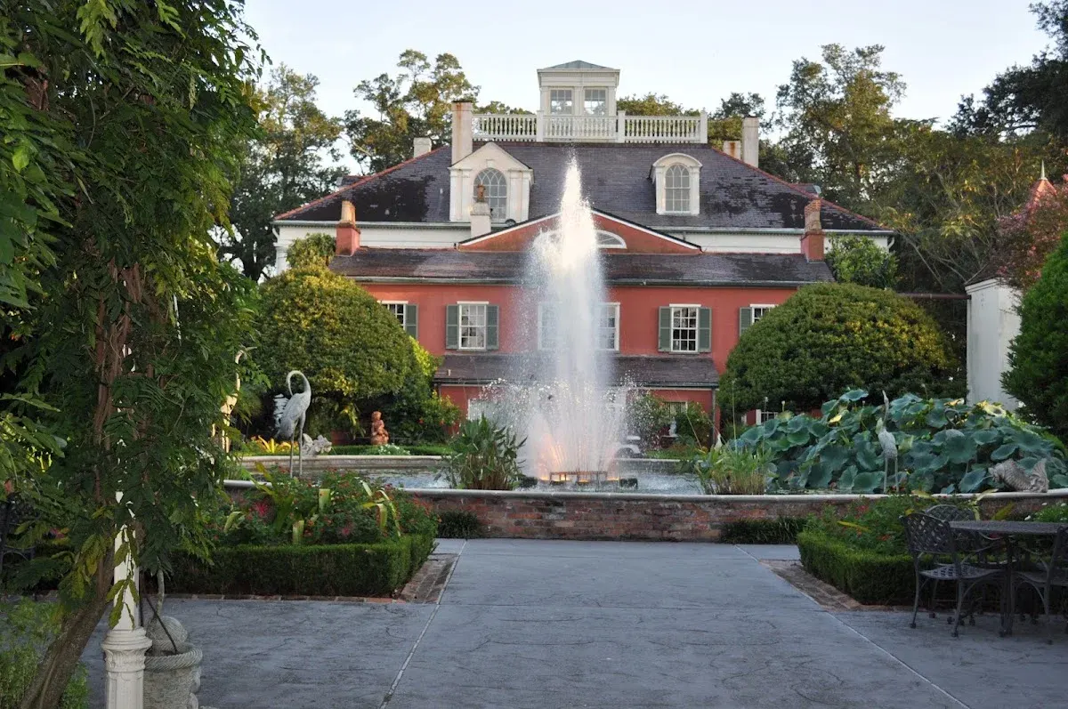 The Inn at Houmas House