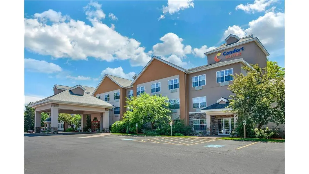 Comfort Suites Marquette