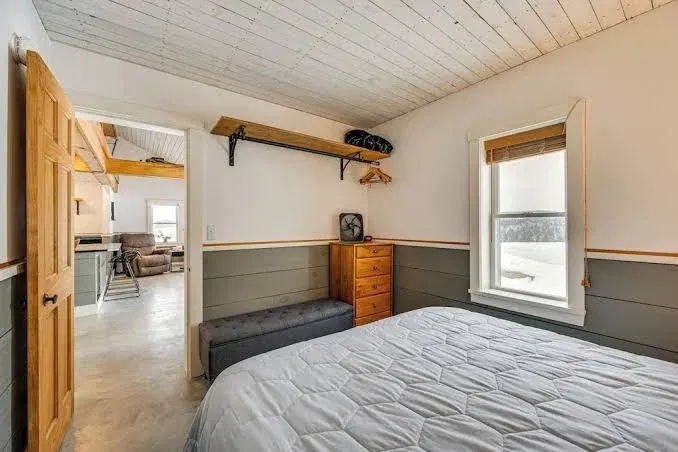 Ride From Your Door: Cabin w/ Vast Trail Access!
