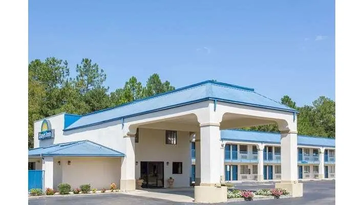 Days Inn by Wyndham Picayune