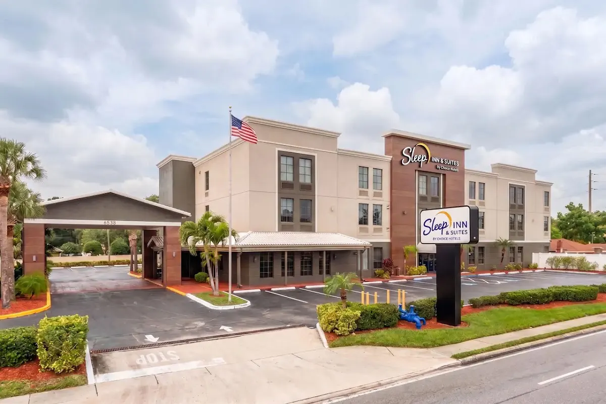 Sleep Inn & Suites St Petersburg Gateway