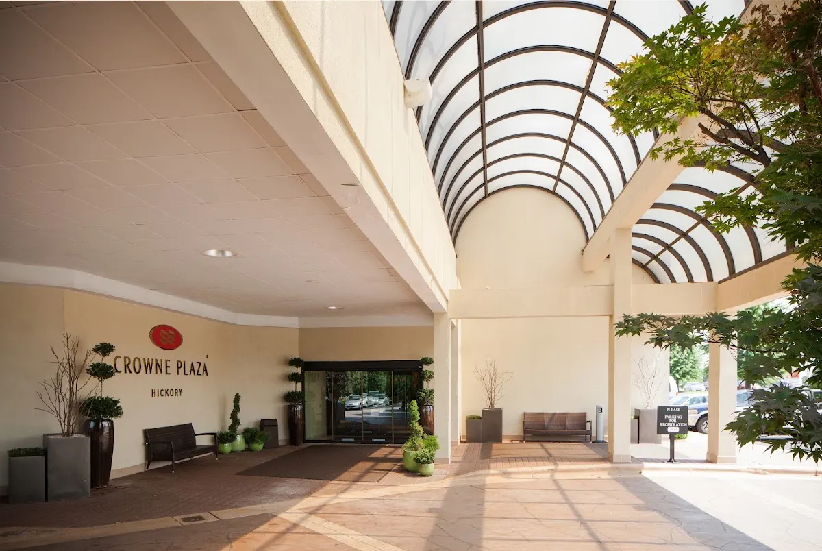 Crowne Plaza Hickory by IHG