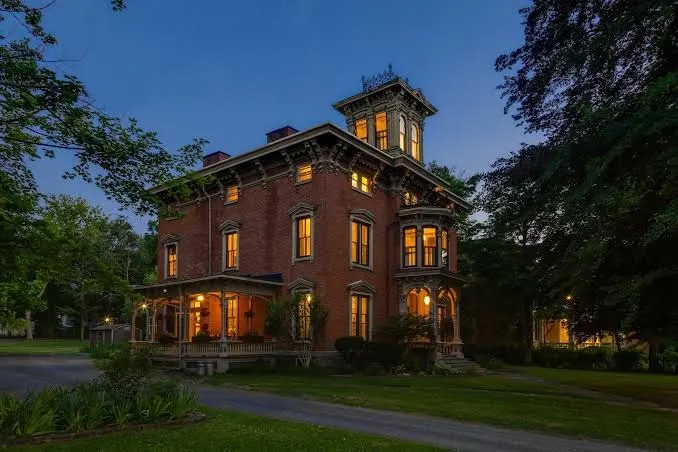 Rosemont Inn Bed & Breakfast
